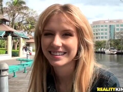 Blondine, Vollbusig, Süss, Kehlenfick, Hd, Natürlich, Orgasmus, Muschi