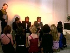 Skupina, Vlasatej, Orgie, Zastarané