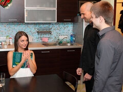 Rumpa, Blondin, Avsugning, Hanrej, Fetisch, Handjobb, Kök, Rysk