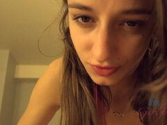 Cul, Brunette brune, Branlette thaïlandaise, Petite amie, Poilue, Huilée, Chatte, Nénés