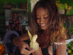 Culo, Tette grandi, Bionda, Brunetta, Piccola, Rasata