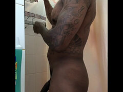 Banheiro, Celebridade, Pés, Masturbação, Músculo, Tatuagem
