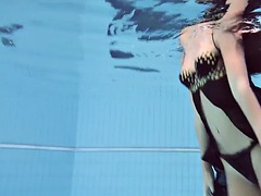 Tyttö, Ranta, Ruskeahiuksinen, Alusvaatteet, Julkinen, Lutka, Teini, Veden alla