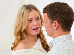 Culo grosso, Grande cazzo, Tette grandi, Bionda, Pompino, Da dietro, Magra, Ragazza