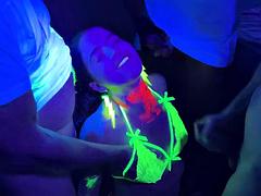 Μπουκάκε, Χύσιμο, Χύσιμο, Ώριμη γυναίκα, Πάρτυ, Κοκκαλιάρης, Τσούλα, Βυζιά