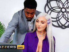 (Kendra Sunderland) gets a sole massage a big ebony schlong by her colleague (Isiah Maxwell) - brazzers