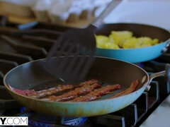 In den arsch, Arsch, Aus dem arsch in den mund, Grosse titten, Blondine, Besamung, Reiten