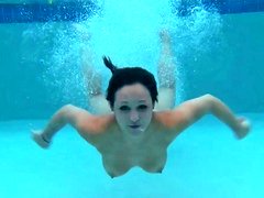 Boquete, Morena, Pau, Ruivoa, Sexo grupal a três