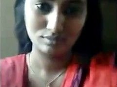 Kisbaba, Testes gyönyörű hölgy, Indiai