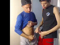 exhibitionist latinos