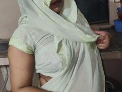 18, Amatør, Tante, Sædskud, Beskidt snak, Hustru, Ældre kvinde, Mor