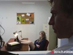 Neverjetno, Velike joške, Lutka, Lezbijke, Milf, Muco, Joške