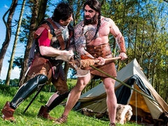 Stor rumpe, Store pupper, Kukk suging, Kvinner mann, Milf, Utendørs, Trekant, Pupper