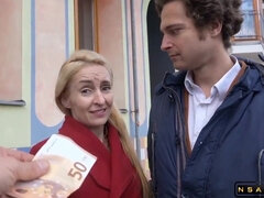 Amatør, Store bryster, Kæreste, Brunette, Utro, Creme tærte, Hustru, Mor jeg gerne vil kneppe