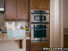 Keiran Lee & Raven Bay star in Real Wife Stories: A Brazzers Scene with a Real Wife