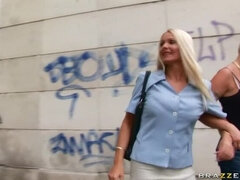 Anális szex, Seggről a szájra, Tekintélyes didik, Szőke, Cumizás, Nézőpont, Nuni, Begyek