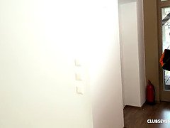 Arsch, Spermaladung, Hundestellung, Hausmädchen, Muschi, Dürr, Student, Titten