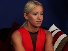 Blond, Naakte man aangeklede vrouw, Handbeurt, Hd