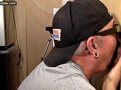 Amaterji, Fafanje, Gej, Dekle drka tiča, Samozadovoljevanje, Zrela, Sesanje, Tetovaže