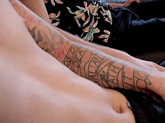 Spermashotti, Homo, Laiha, Tatuointi