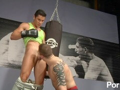 Pik sutte, Brutalt, Homoseksuel, Stor pik, Ridning, Sutte