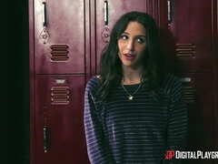 Kisbaba, Hatalmas hátsó, Tekintélyes didik, Leszbikus, Nyalás, Érett feleség, Természetes mellek, Nuni