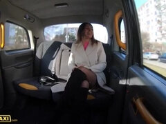Duże cycki, Obciąganie, Głebokie gardło, Styl na pieska, Płeć żeńska, Ogolona, Chudy, Cycki