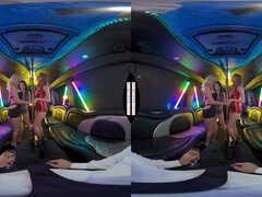 Américain, Grosse bite, Sucer une bite, Brunette brune, Le plan cul à quatre, Hard, Actrice du porno, Pov