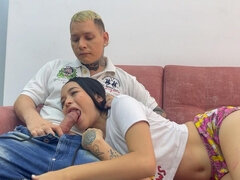 18 jaar, Enthousiasteling, Klein, Rijden, Taboe, Tatoeage, Tiener