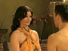 Brunette brune, Médecin, Branlette thaïlandaise, Massage, Prostate