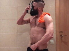 Apu, Szőrös, Maszti, Egyedül