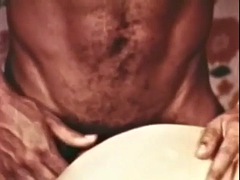 Cumizás, Összeállítás, Ondó fröcskölés, Kézimunka, Régebbi évjáratú pornó